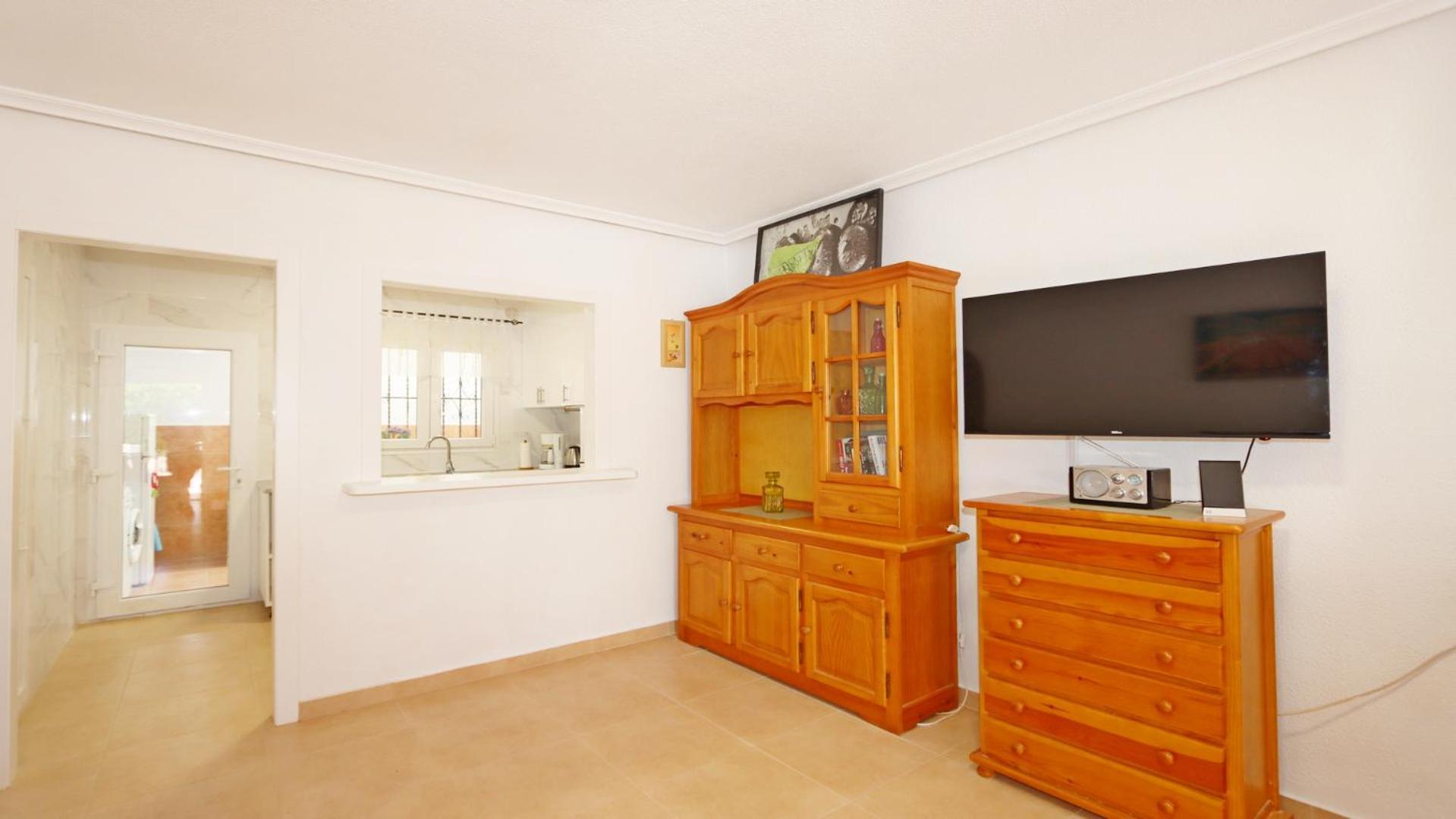 Bungalow 1935 Pool And Garden Torrevieja Exterior foto